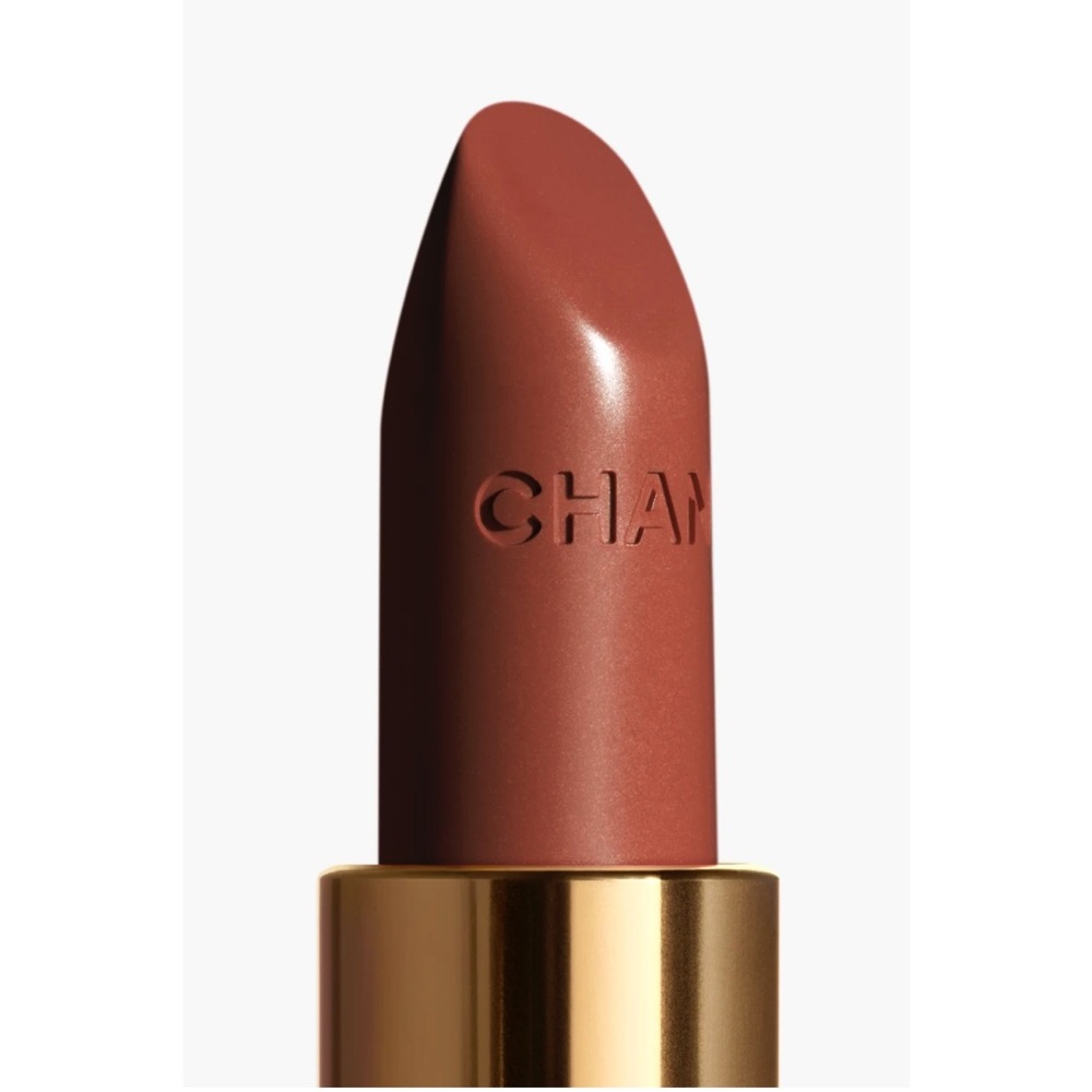 Chanel - Picture 4 of 5